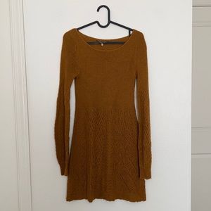 Rust knitted dress